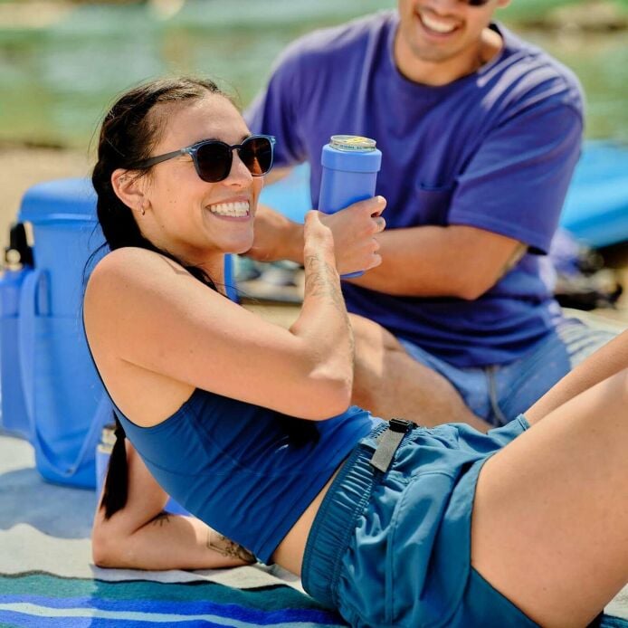 12 oz Slim Cooler Cup Cascade